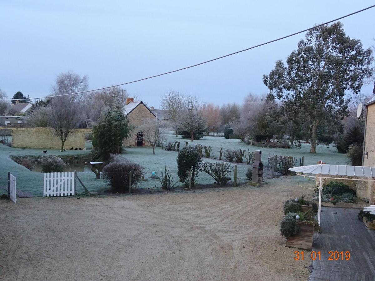 La Ferme Aux Chats Bed & Breakfast Formigny Exterior photo