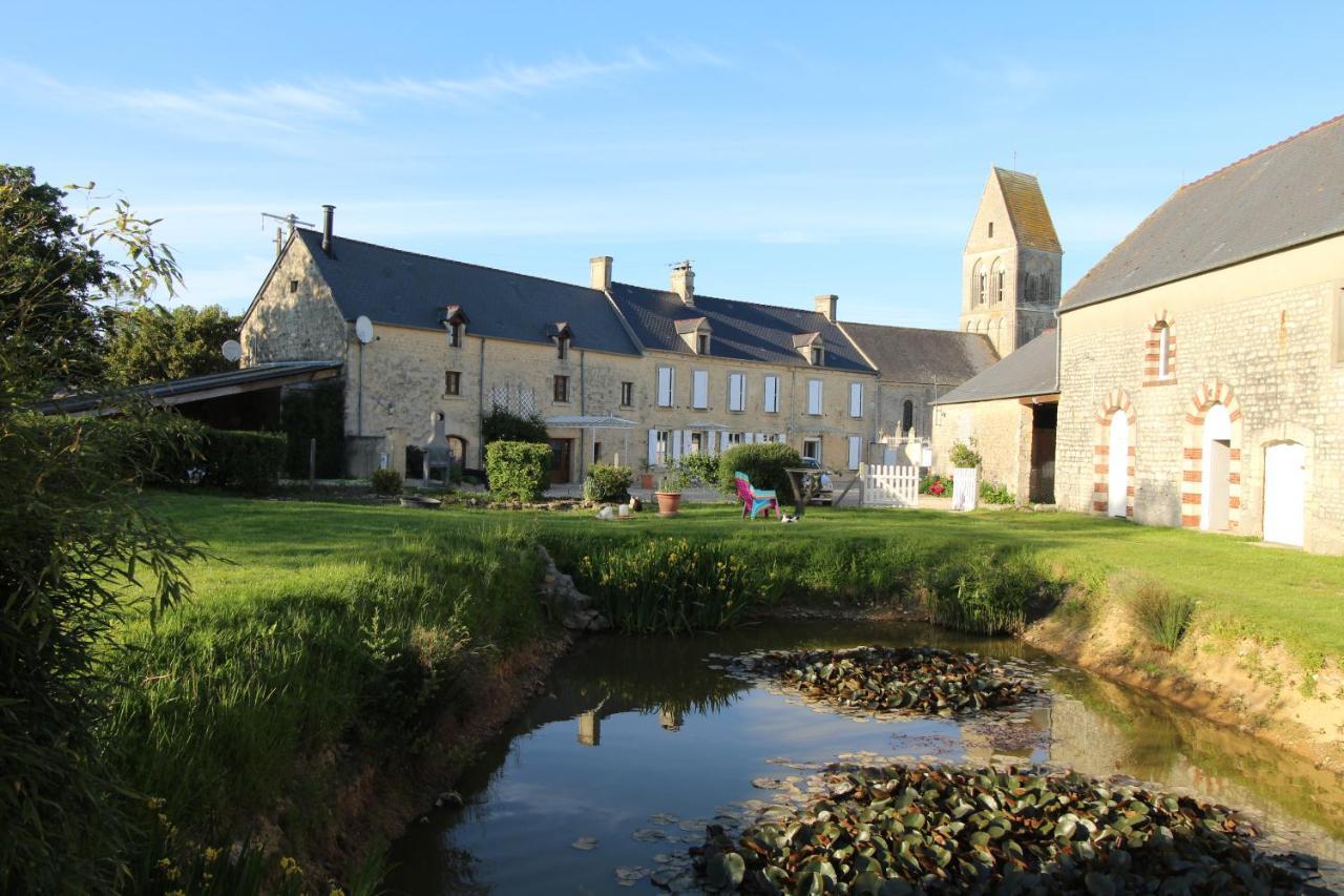 La Ferme Aux Chats Bed & Breakfast Formigny Exterior photo